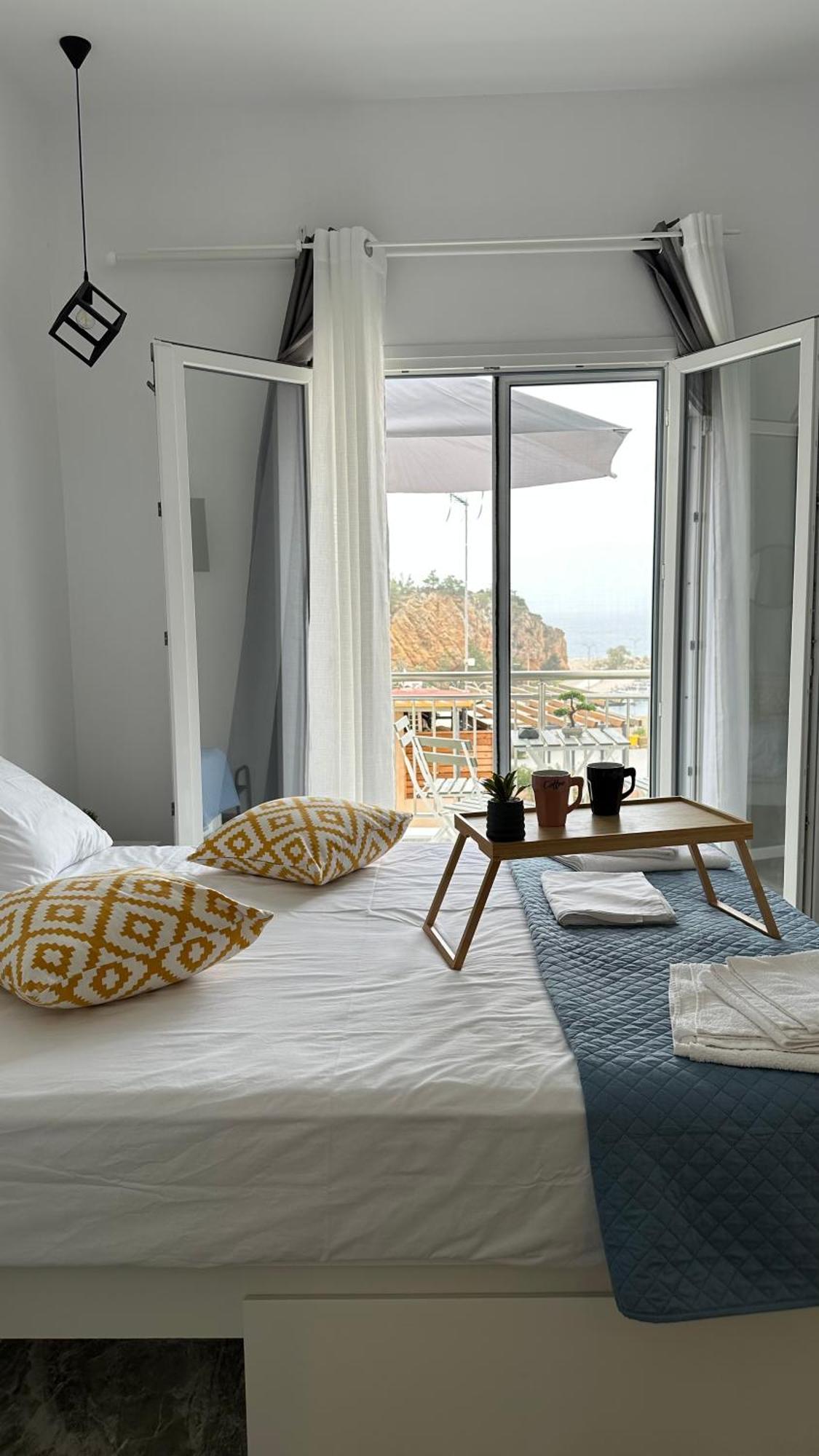 Pefki Apartments 利迈纳里亚 外观 照片
